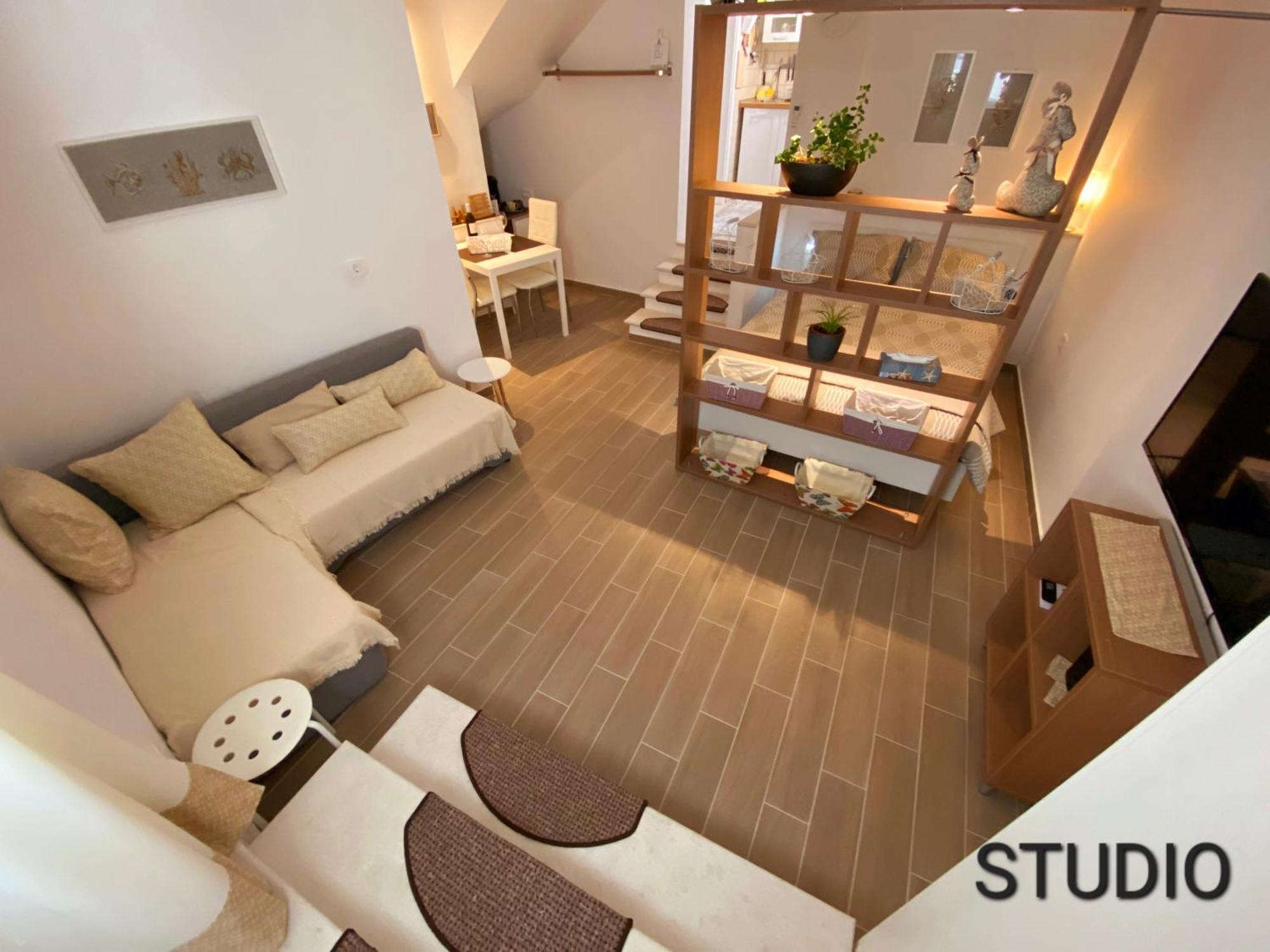 Apartments Sol Изола Екстериор снимка